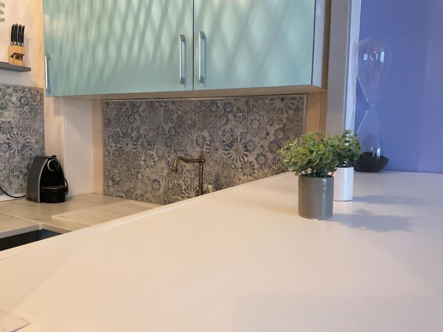 38 Maison Entiere,Place De Parking Et Garage Pour Moto Velo A La Demande Dunkirk Exteriér fotografie