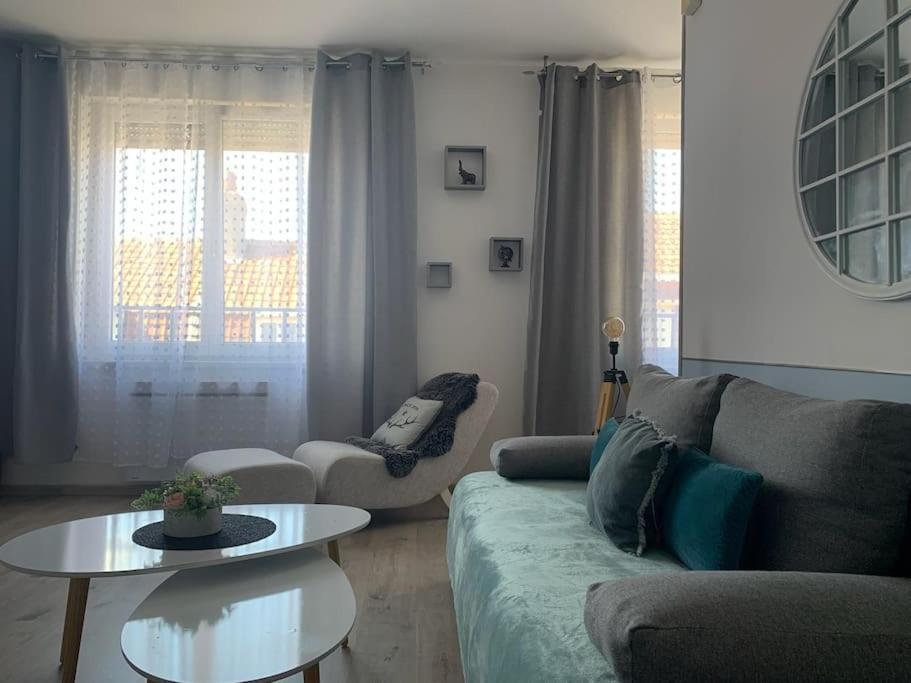 38 Maison Entiere,Place De Parking Et Garage Pour Moto Velo A La Demande Dunkirk Exteriér fotografie